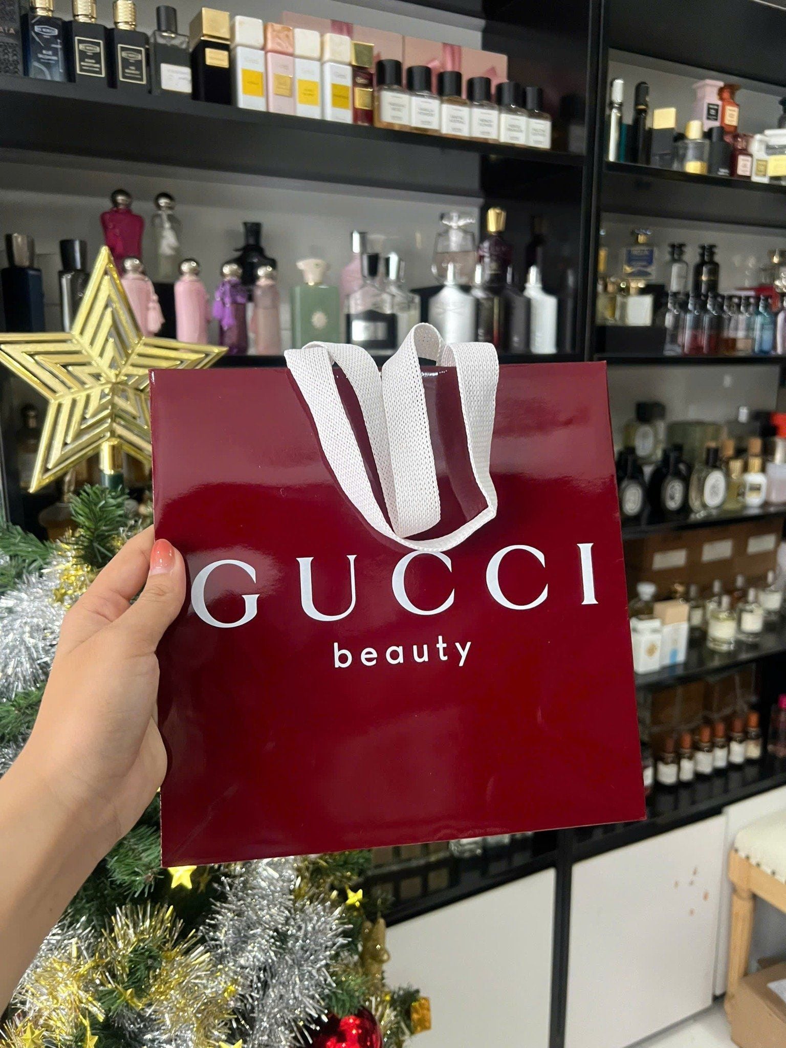  TÚI GIẤY HÃNG GUCCI ĐỎ ( Túi Lớn) 
