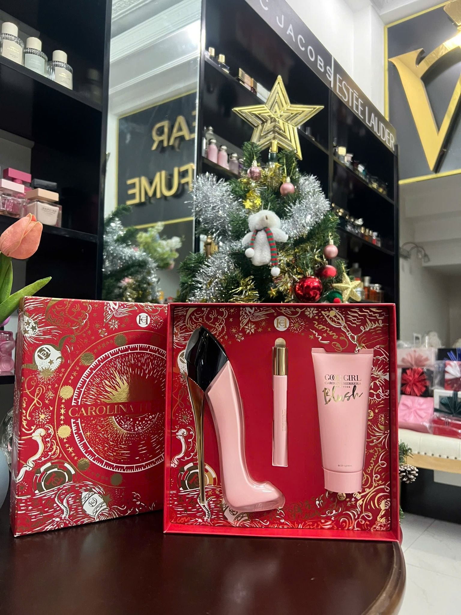  GiftSet Nước Hoa Nữ Carolina Herrera Good Girl Blush EDP 3 Món ( EDP 80ml + EDP 10ml + Body Lotion 100ml) 