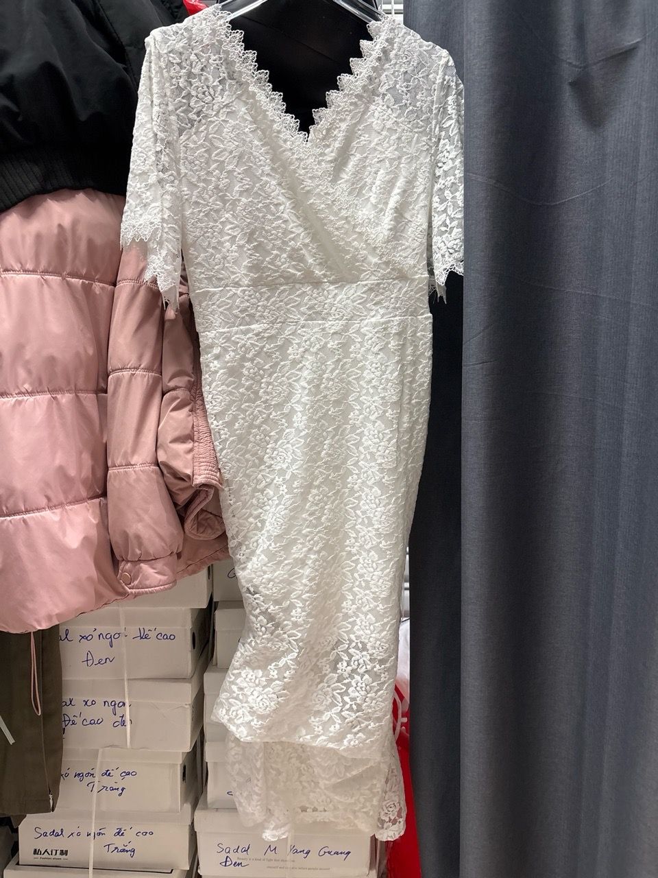  ĐẦM BODY ĐUÔI CÁ REN 