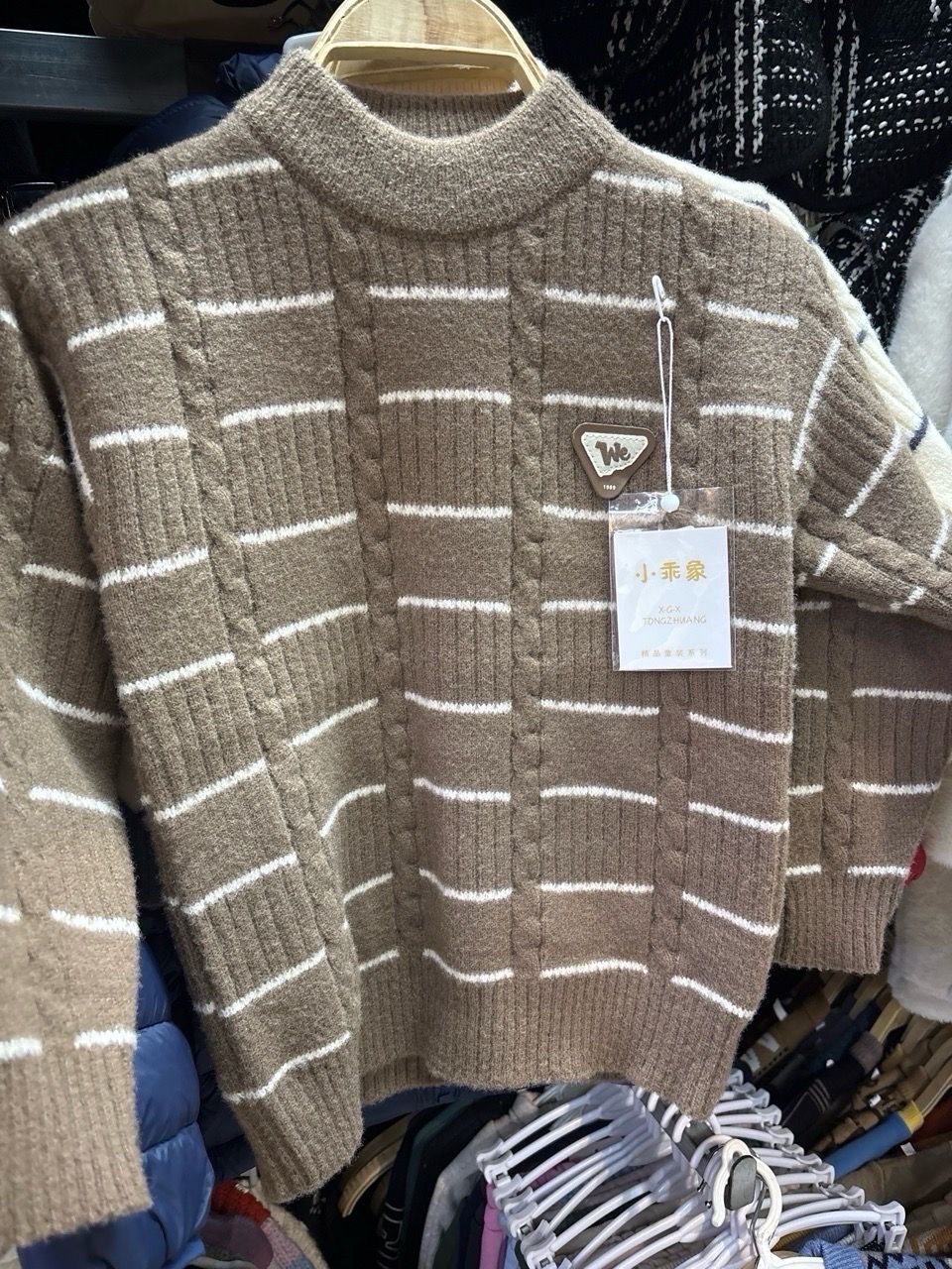  ÁO LEN NÍT CHUI CARO VUÔNG 