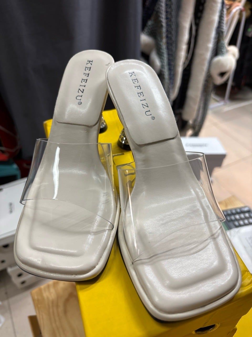  GÓT QUAI TROG SUỐT ĐẾ NHỌN 