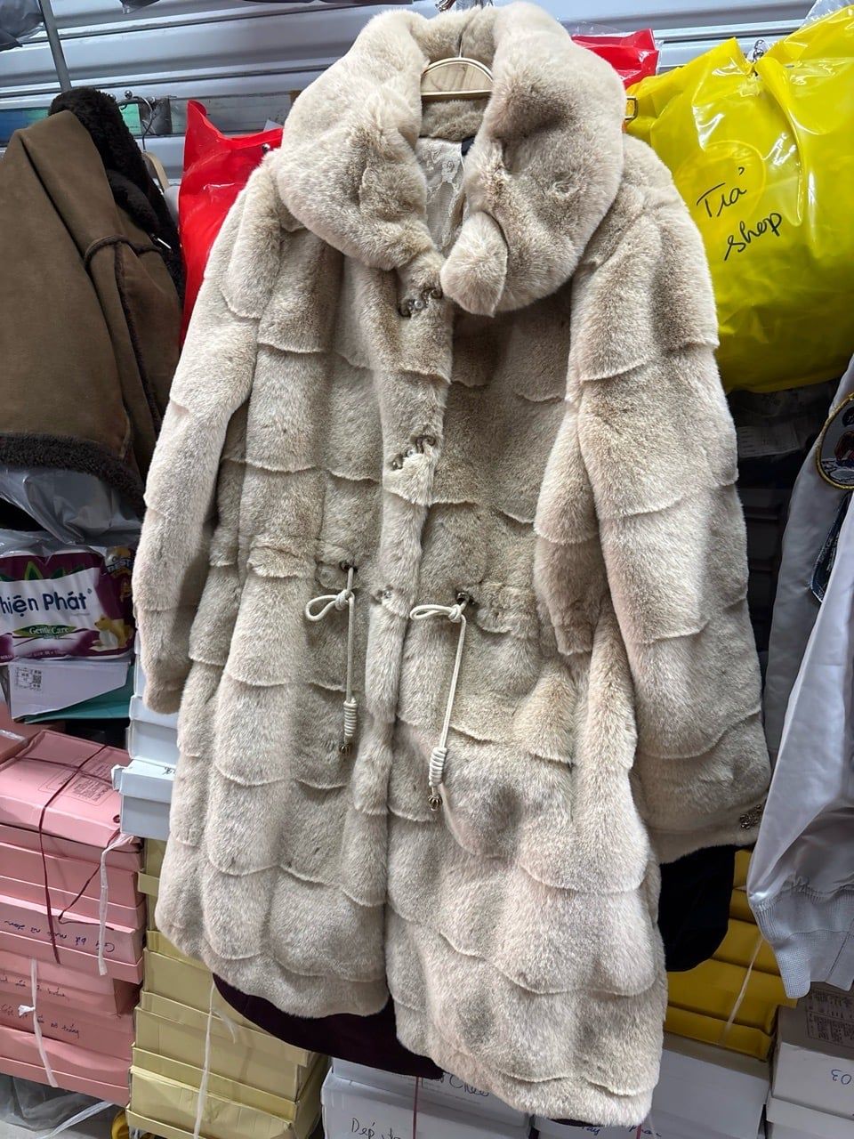  ÁO LÔNG MANTO CHIẾT EO 