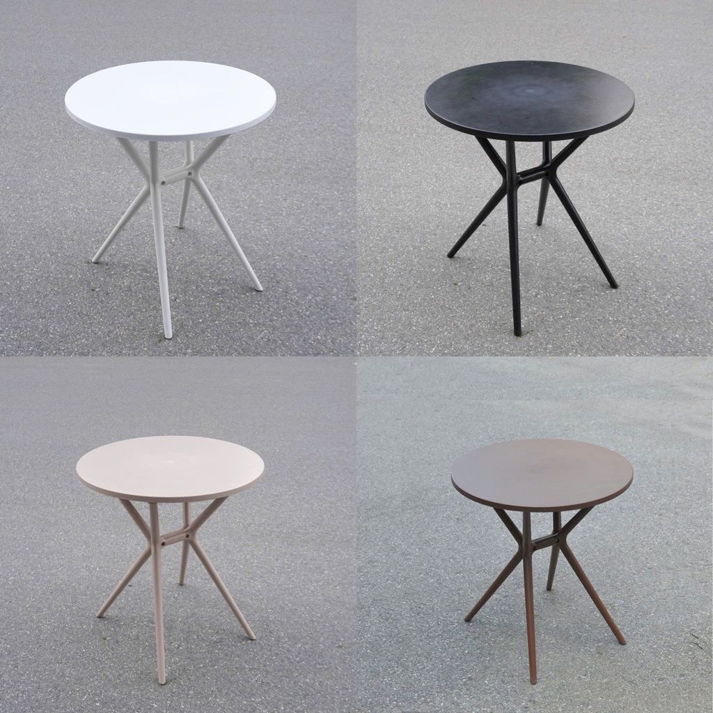 Bàn nhựa nguyên sinh