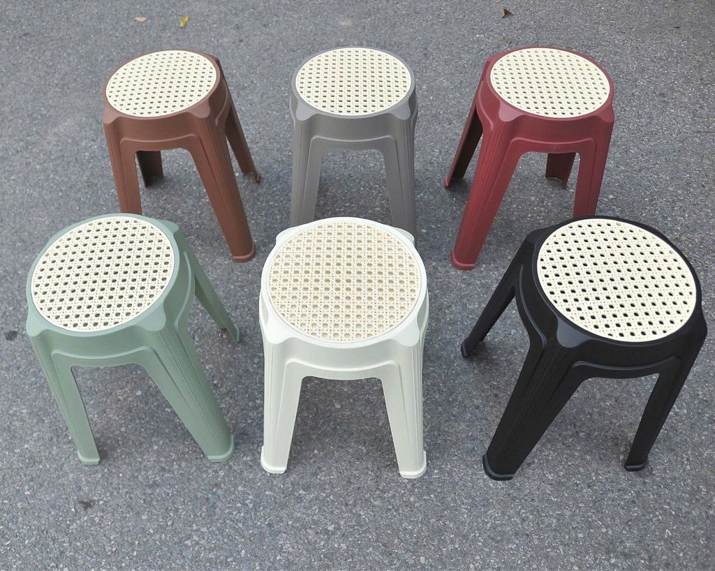 Ghế đôn tròn mặt mây