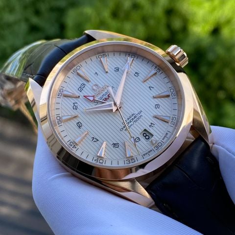 Omega Seamaster Aqua Terra GMT 231.53.43.22.02.001 (43mm) – Đồng hồ nam vàng hồng 18K, Co-Axial Chronometer Thụy Sỹ