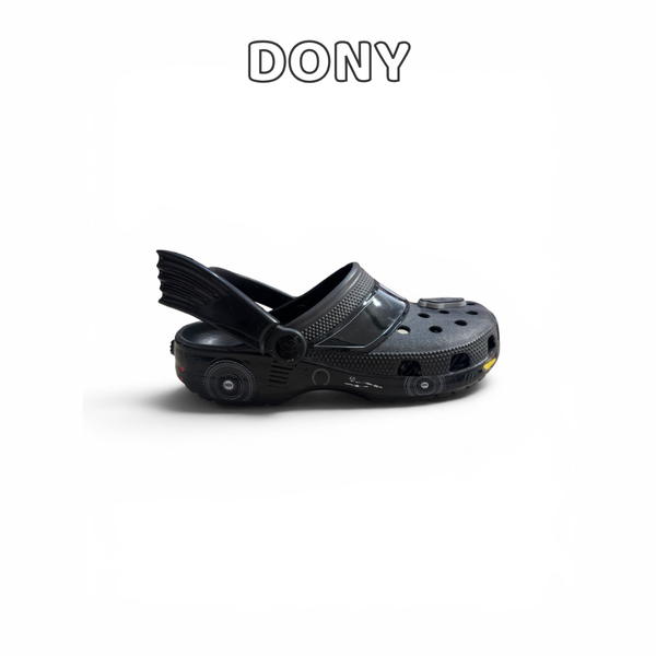  Dép Sục Classic Họa Tiết Người Dơi & Xe Batmobile có cánh 