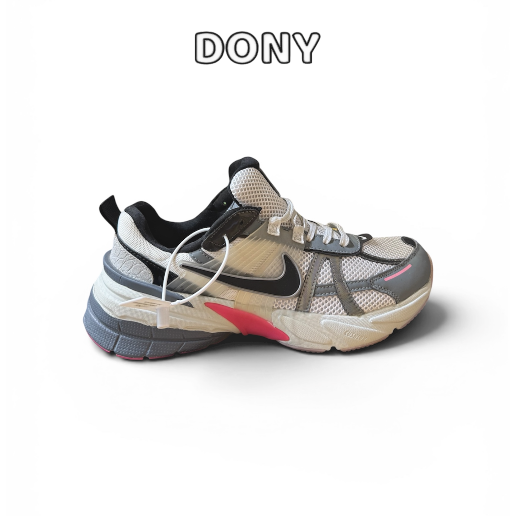  Giày V2k Runtekk Running Sneakers 
