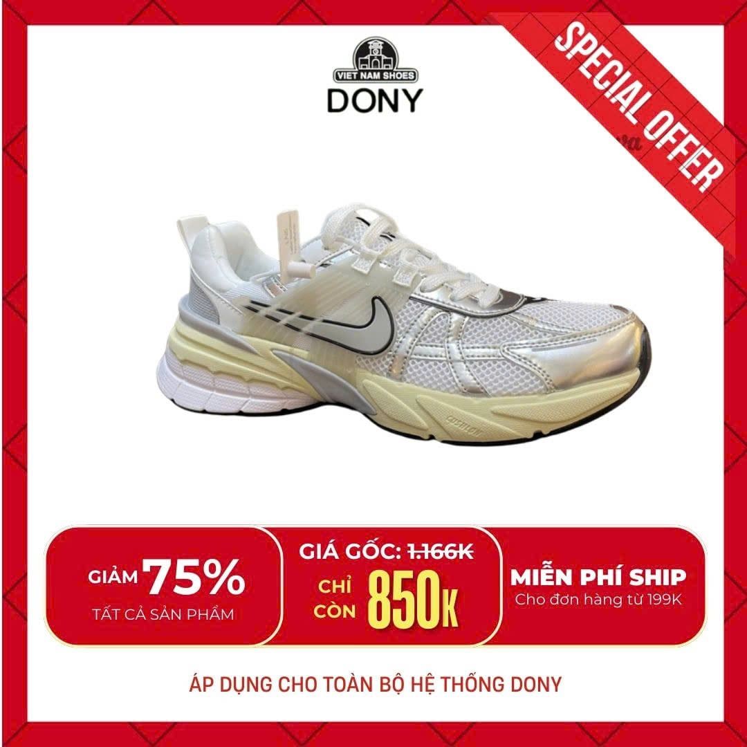  Giày V2k Runtekk Running Sneakers 