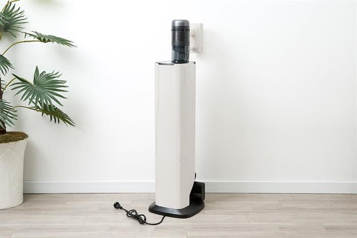 Máy hút bụi cầm tay Roborock H60 Hub Pro