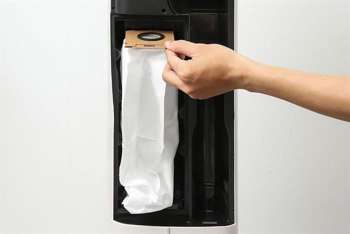 Máy hút bụi cầm tay Roborock H60 Hub Pro