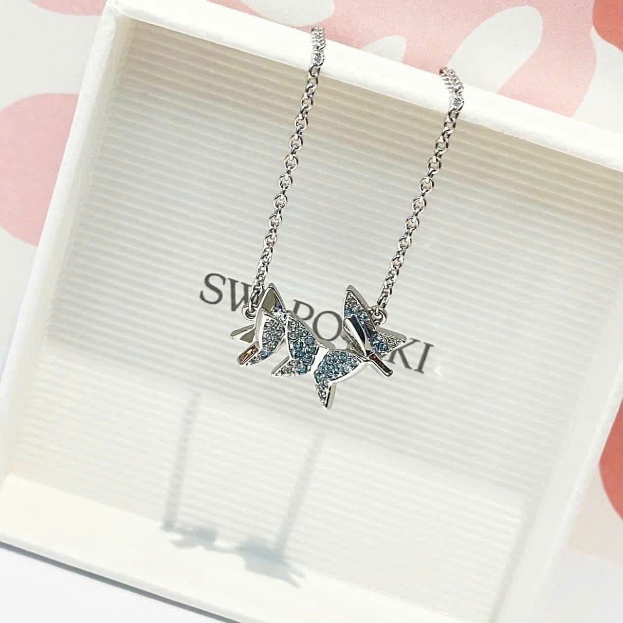  Idyllia Lilia necklace Butterfly, Blue, Rhodium plated 