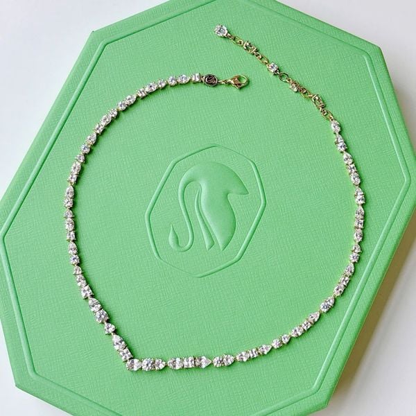  Mesmera necklace Mixed cuts, White, Gold-tone plated 