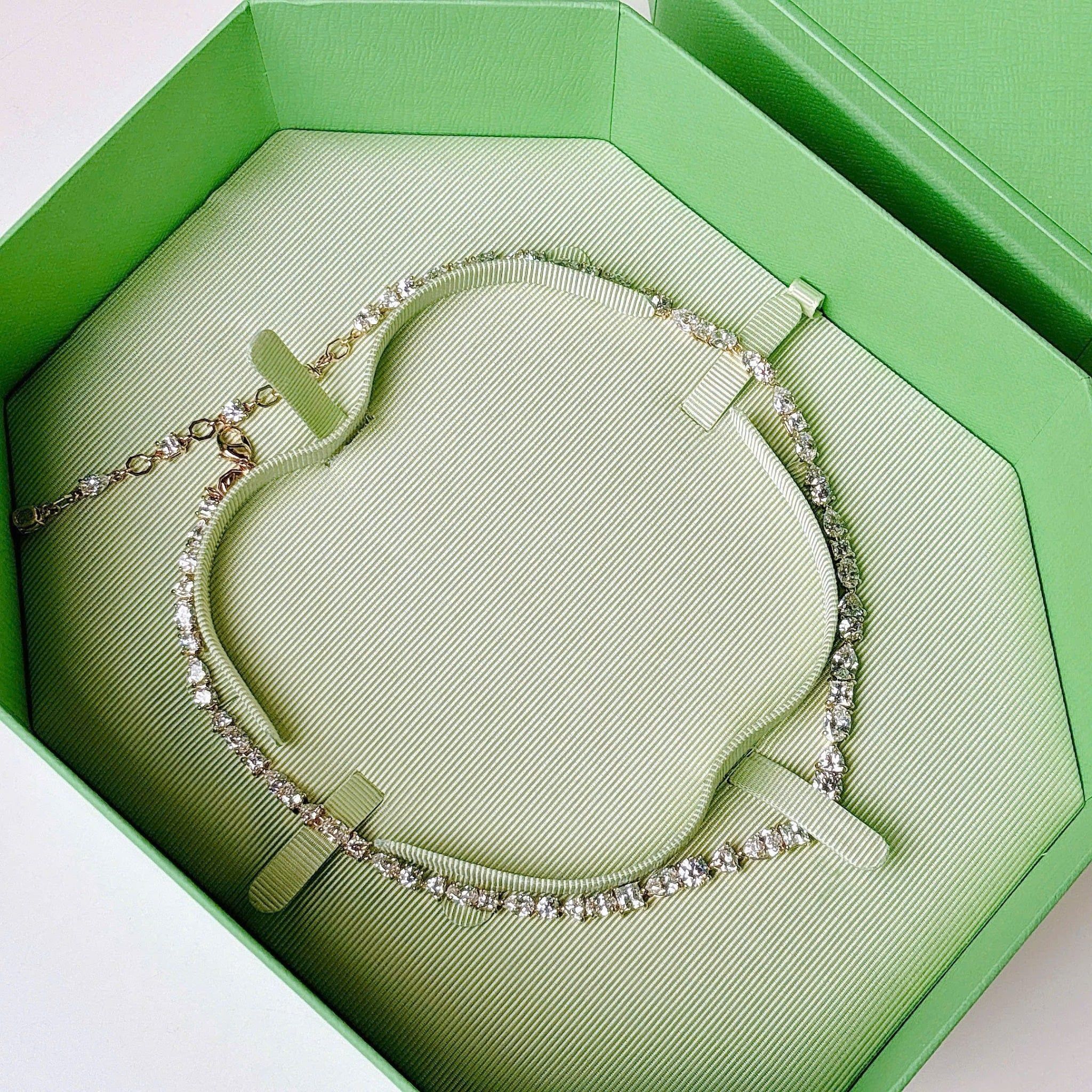  Mesmera necklace Mixed cuts, White, Gold-tone plated 