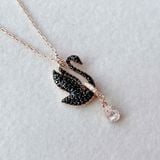  Dây chuyền thiên nga đen mạ vàng hồng size lớn Swarovski - Swarovski Swan pendant Black, Rose gold-tone plated 5678045 