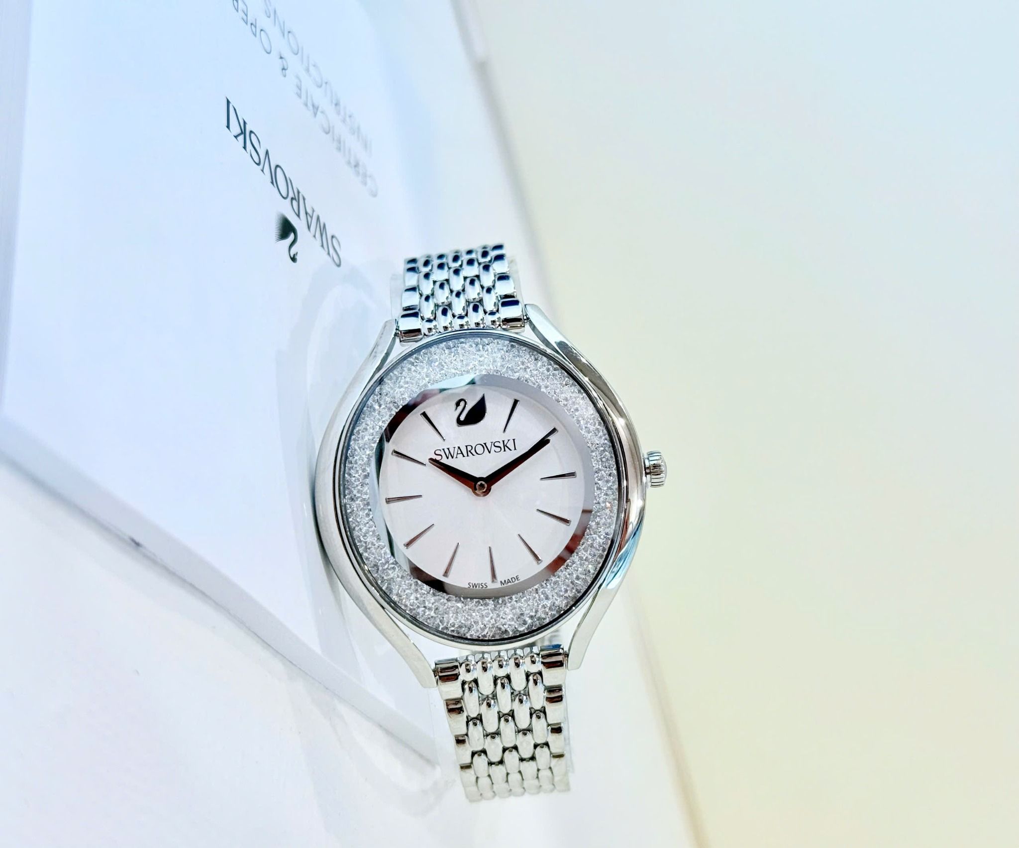  Crystalline aura watch Swiss Made, Metal bracelet, Silver tone, Stainless steel 