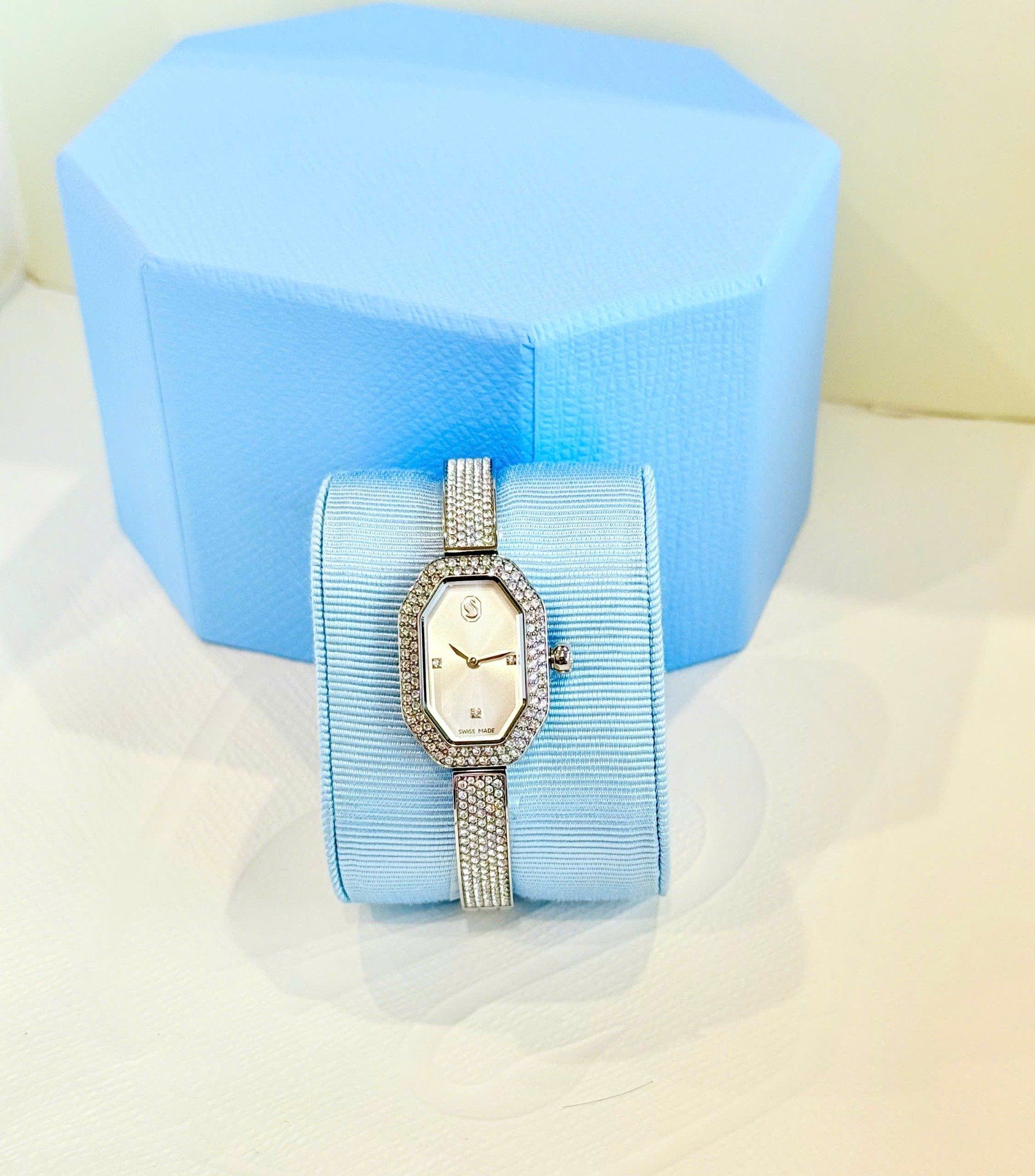  Dextera bangle watch Swiss Made, Metal bracelet, Silver tone, Stainless stee 