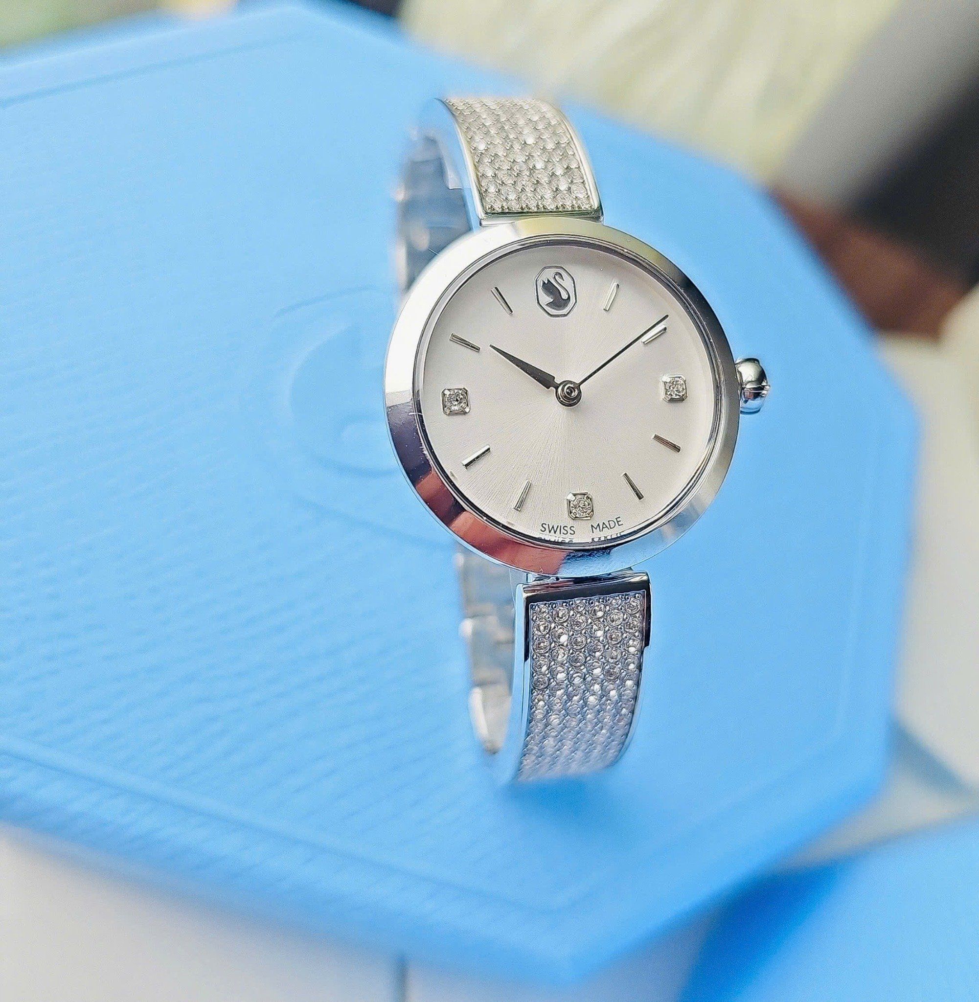  Illumina watch Swiss Made, Metal bracelet, Silver tone, Stainless steel 