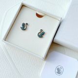  Khuyên tai Swarovski mẫu thiên nga tung cánh new màu xanh ngọc bích - Swarovski Iconic Swan stud earrings, Green, Rose gold-tone plated 5650063 