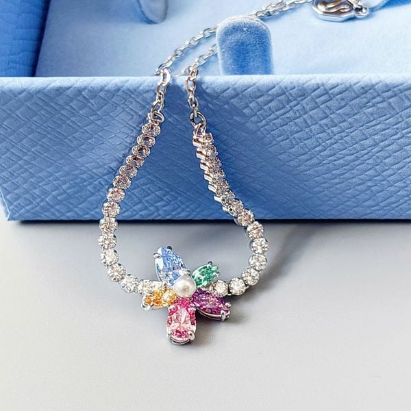  Lắc tay Swarovski Ariana Grande hoa pha lê đa sắc - Ariana Grande x Swarovski bracelet, Mixed cuts, Flower, Multicolored, Rhodium plated 