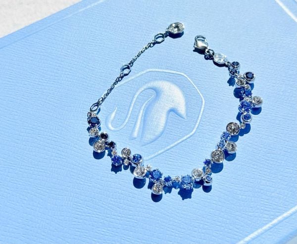  Lắc tay Swarovski Constella trắng xanh dương - Swarovski Constella bracelet, Mixed cuts, Blue, Rhodium plated 