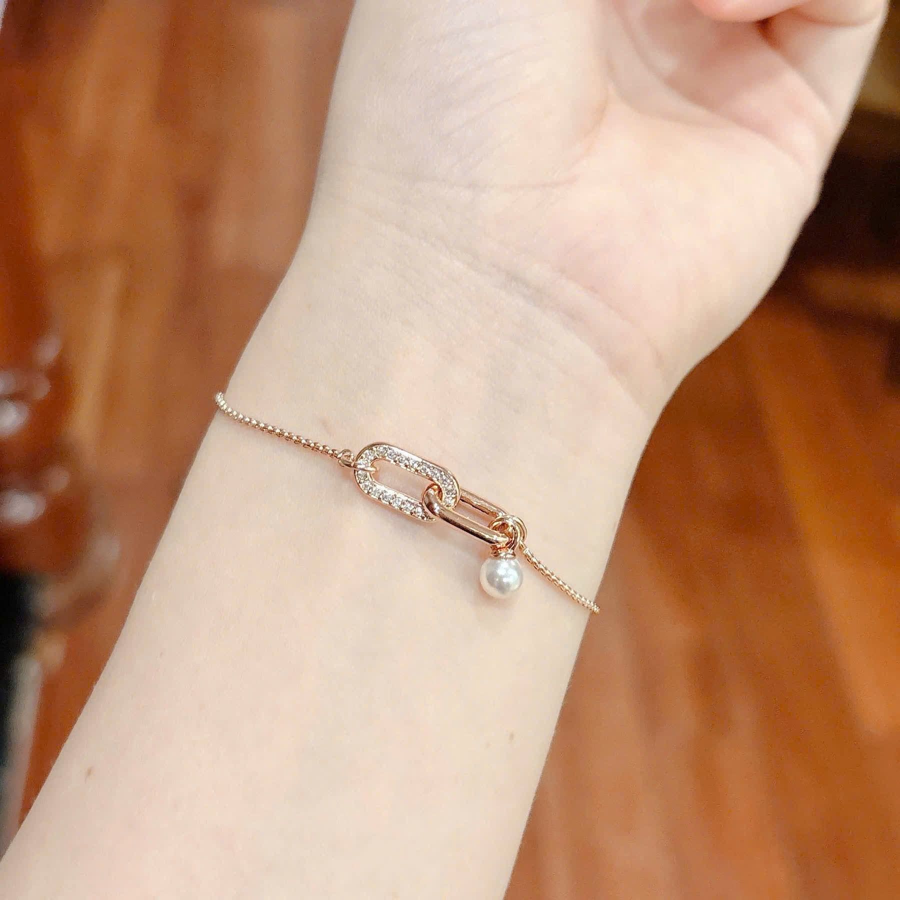  Lắc tay Swarovski Constella ngọc trai vàng hồng - Swarovski Constella bracelet, Crystal pearl, Round cut, White, 18K rose gold finish 