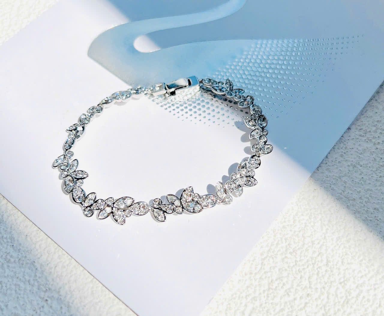  Lắc tay Swarovski Diapason hoa pha lê trắng - Swarovski Diapason bracelet, Mixed cuts, White, Rhodium plated 