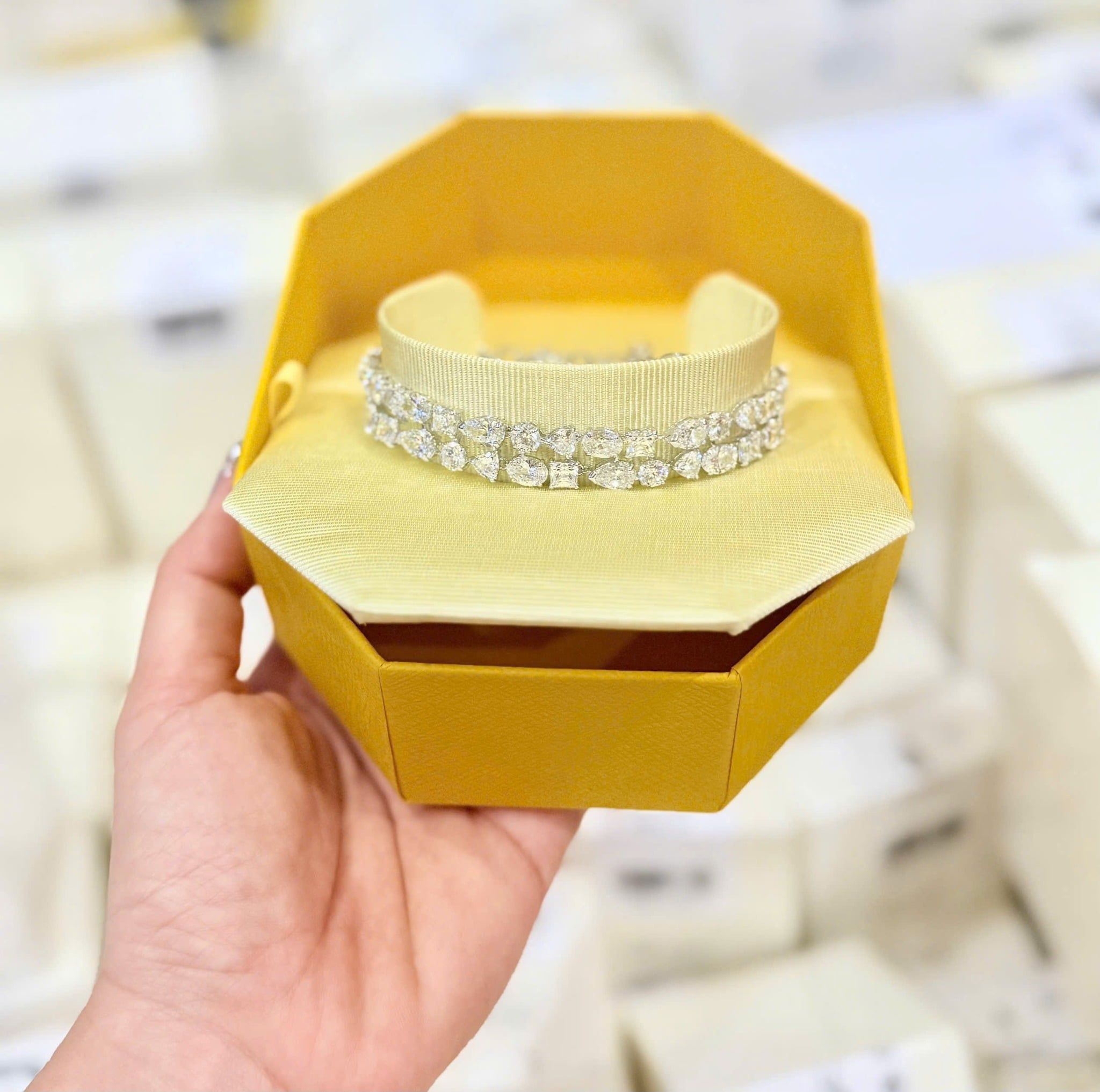  Mesmera bracelet Mixed cuts, White, Rhodium plated 