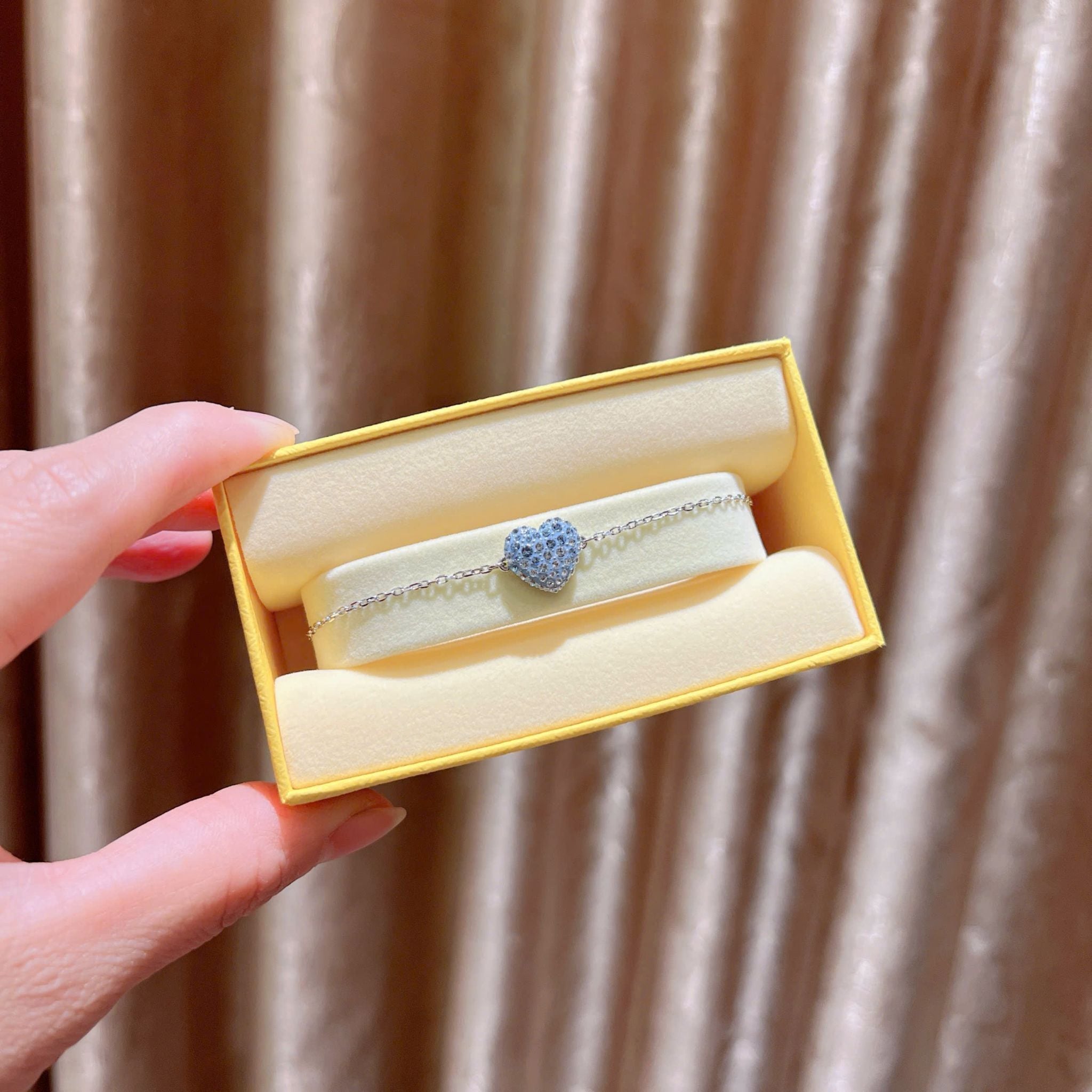  Lắc tay Swarovski Idyllia trái tim ombre xanh - Swarovski Idyllia bracelet, Heart, Blue, Rhodium plated 