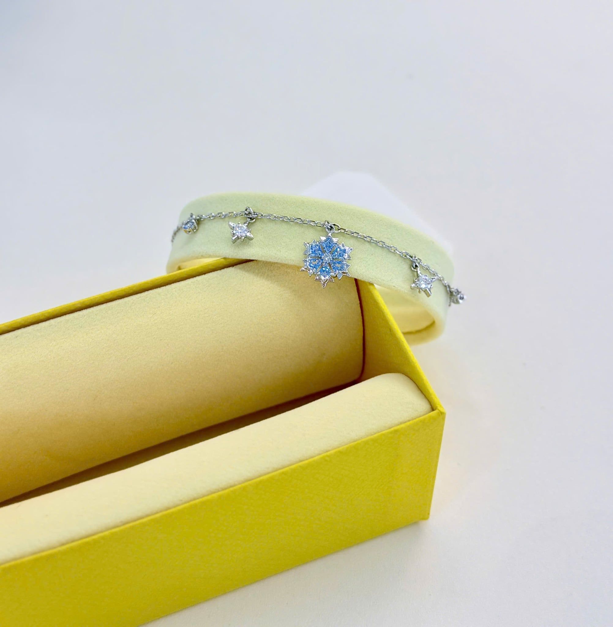  Lắc tay Swarovski Magic bông tuyết xanh dương bạc - Swarovski Magic bracelet, Snowflake, Blue, Rhodium plated 