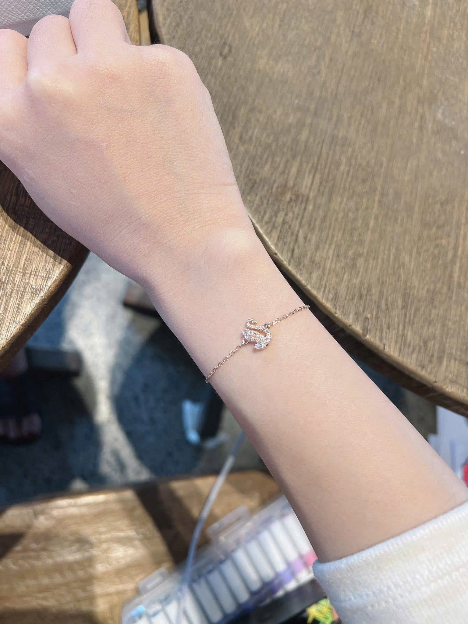  Lắc tay thiên nga mixed cuts vàng hồng Swarovski - Swarovski Swan bracelet Mixed cuts, White, Rose gold-tone plated 5738202 