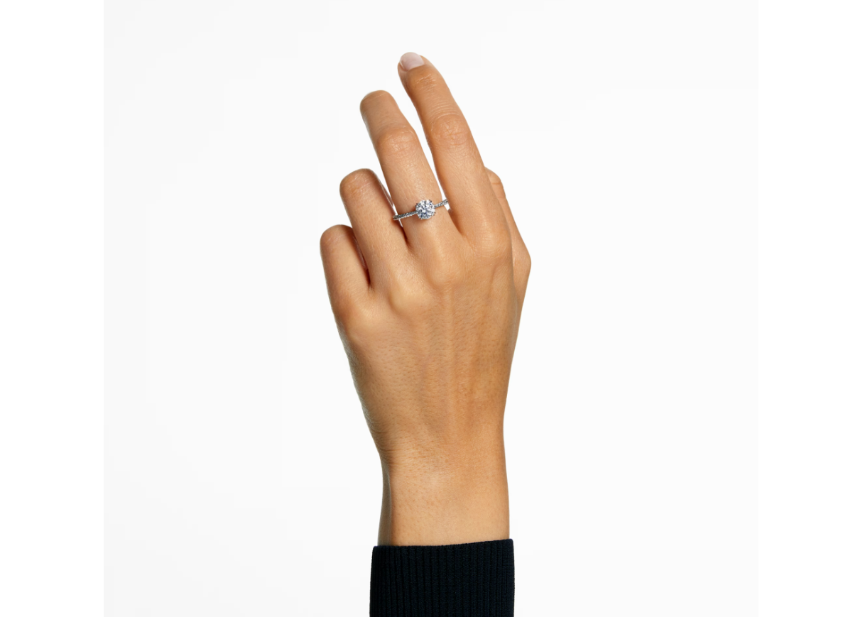  Nhẫn cocktail Stilla tone trắng đính pha lê kiểu - Stilla cocktail ring Round cut, Pavé, White, Silver-tone finish 