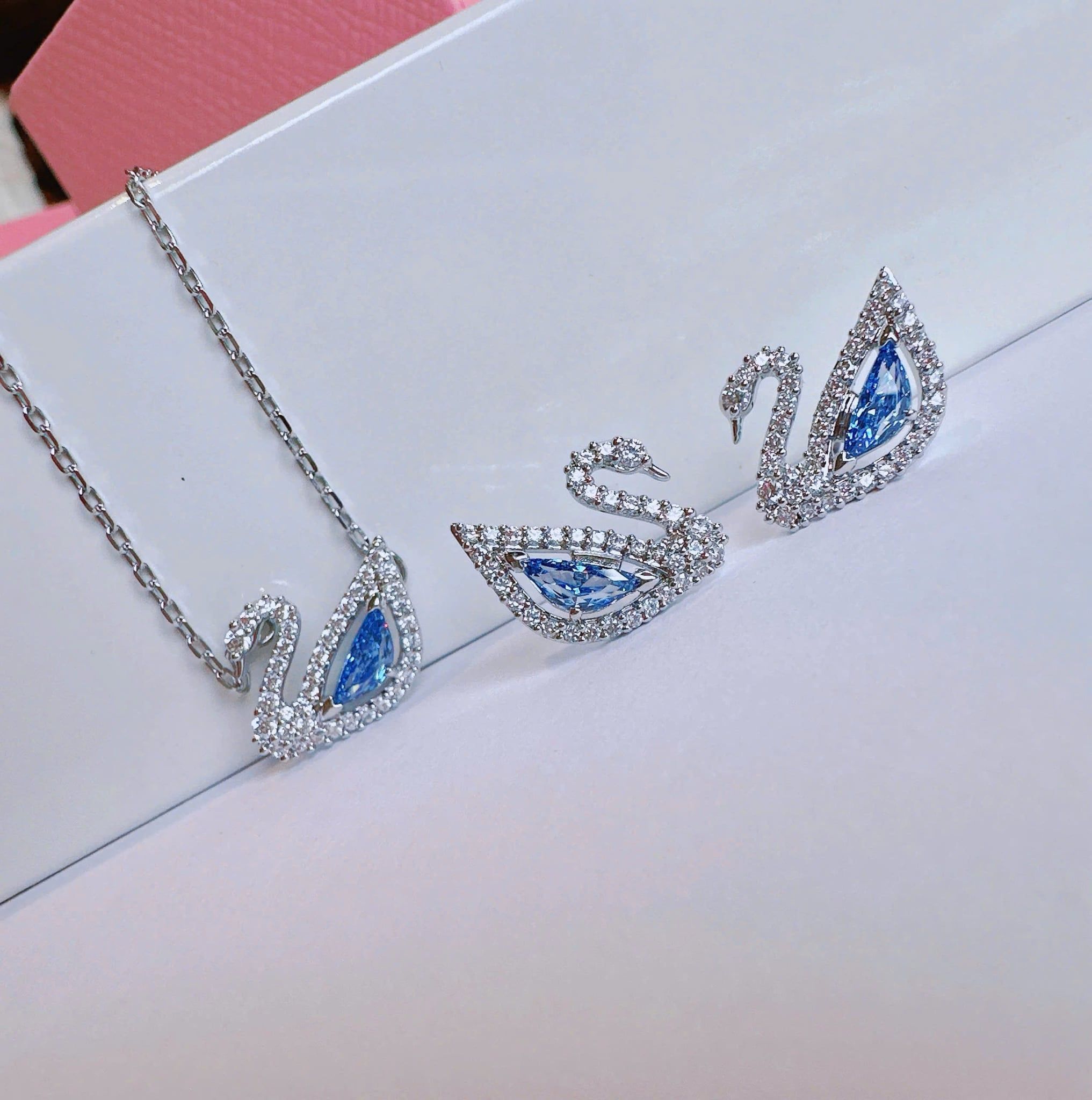  Set dây chuyền khuyên tai thiên nga dazzling xanh - Set Swarovski dazzling swan blue 