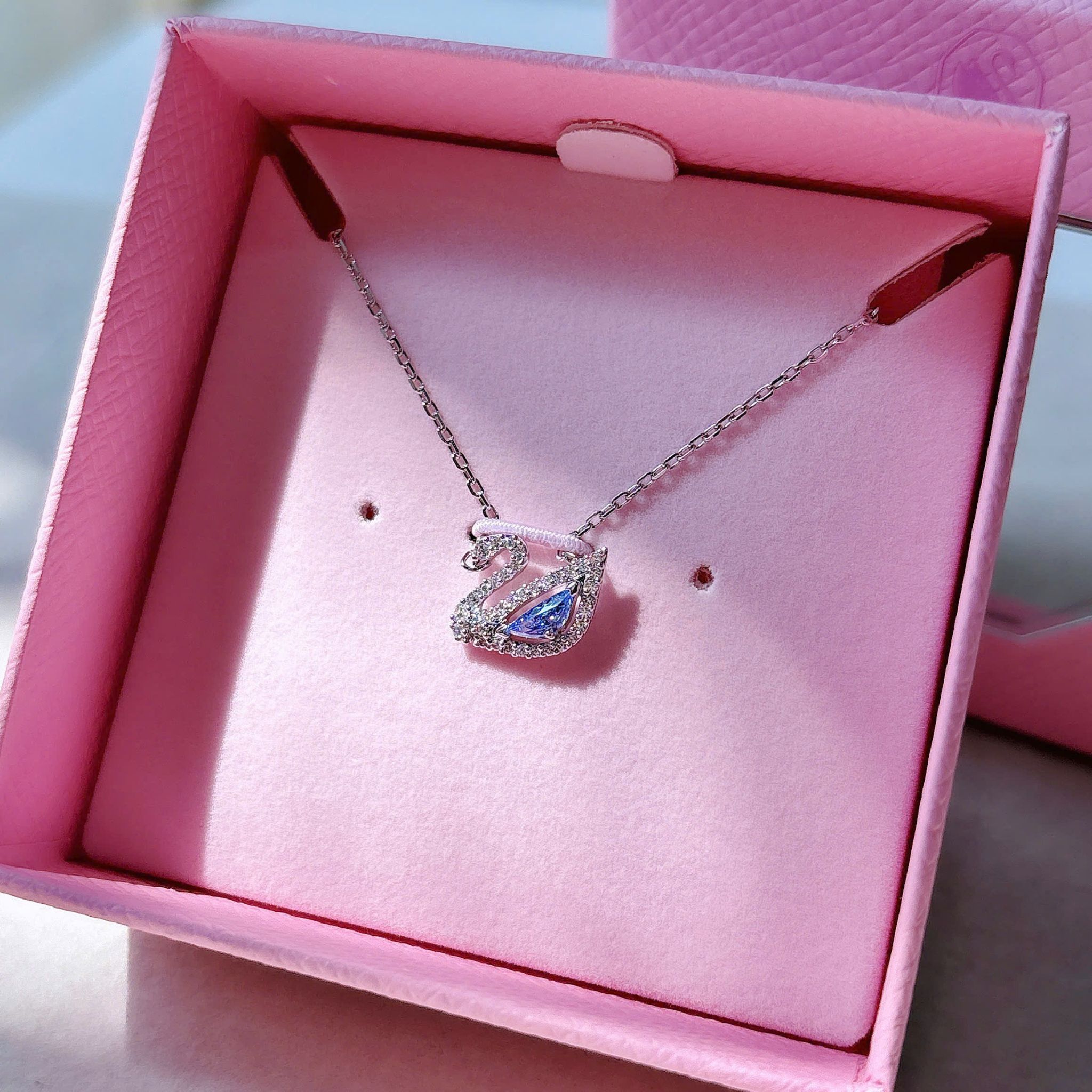  Set dây chuyền khuyên tai thiên nga dazzling xanh - Set Swarovski dazzling swan blue 