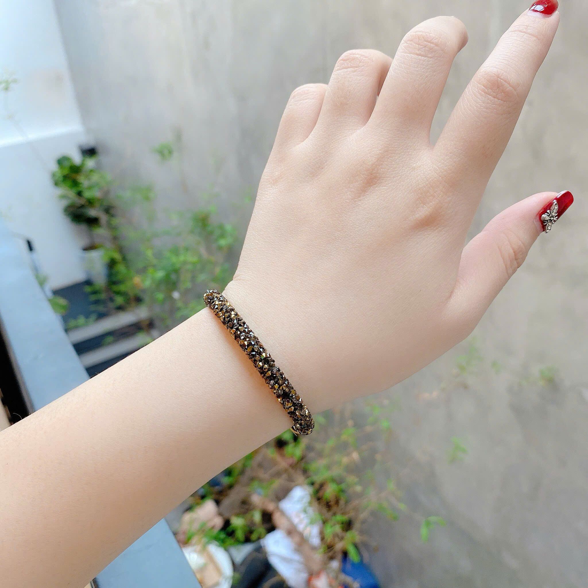  Vòng tay cứng Swarovski Crystaldust vàng size S - Swarovski Crystaldust Gold Cuff size S 