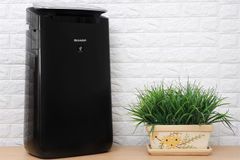 Máy lọc không khí Sharp FP-J80EV-H 48W