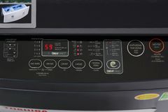 Máy giặt Toshiba 10 kg AW-M1100PJ(MK)