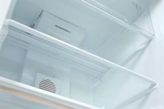 Tủ lạnh Toshiba Inverter 207 lít GR-RT268WE-PMV(68)