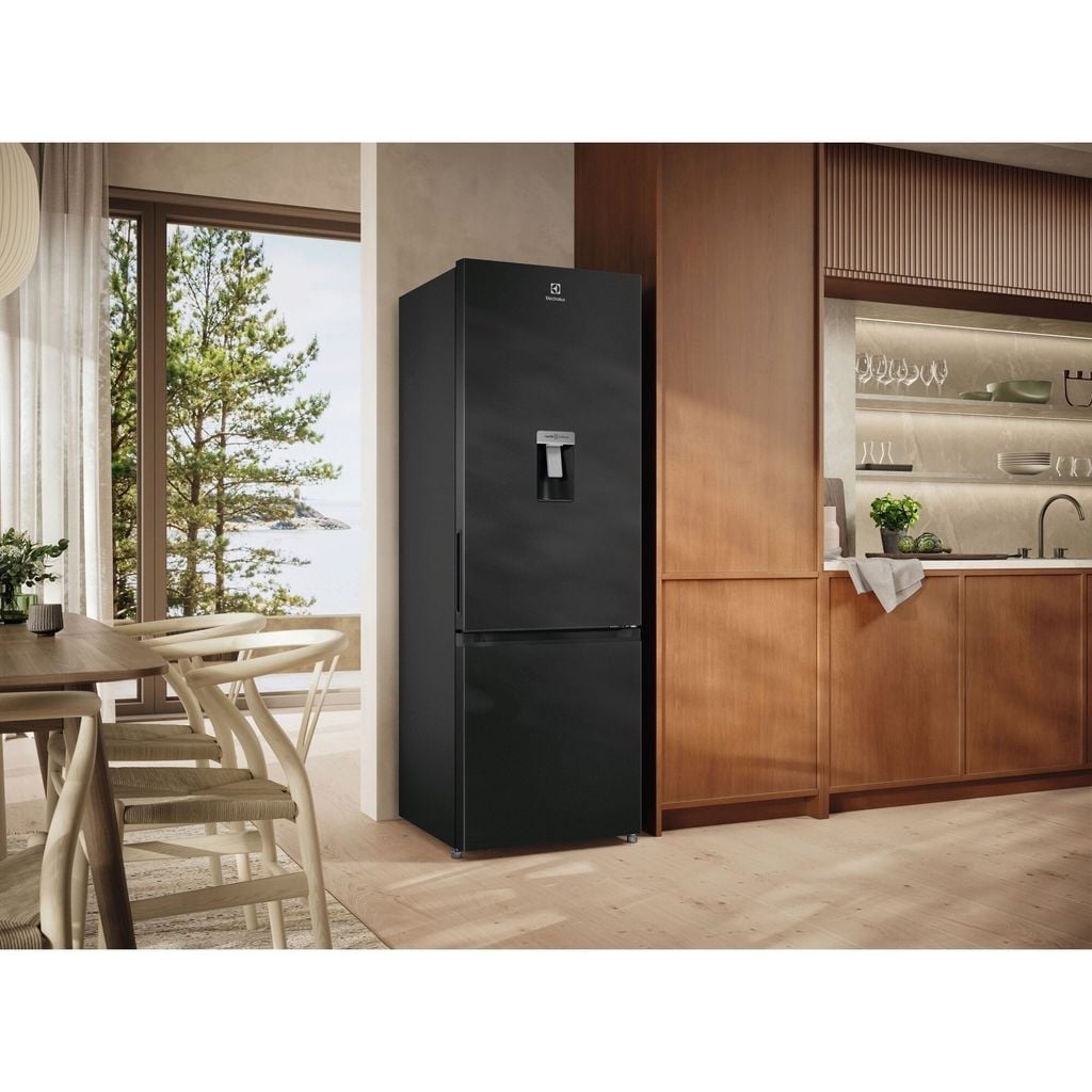 Tủ lạnh Electrolux AI ngăn đá dưới 335L Series 700 EBM3442L-B