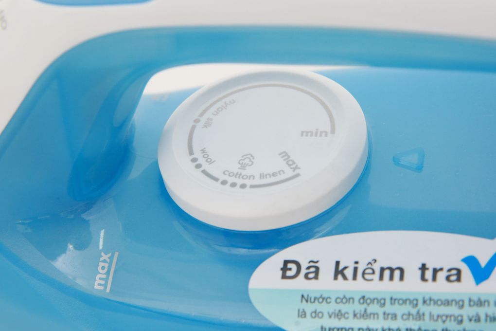 Bàn ủi hơi nước Electrolux ESI4017 1600W