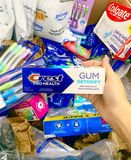  Kem đánh răng Crest Pro-Health Gum Detoxify Deep Clean Toothpaste 2.6Oz 73g 