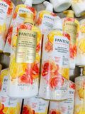  Dầu xả chiết xuất từ hoa hồng và mật ong Pantene Moroccan Rose & Manuka Honey Conditioner 38.2 Oz 1.13L 