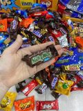  NK - Kẹo socola tổng hợp Kirkland Signature Favorites Chocolate Bag 90Oz 2.55kg 