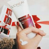  NK - Sữa rửa mặt chống lão hóa, săn chắc da L'Oreal Revitalift Milk Foam 100ml 