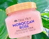  NK - Tẩy Tế Bào Chết Cơ Thể Tree Hut Shea Sugar Scrub Moroccan Rose 18Oz 510g 