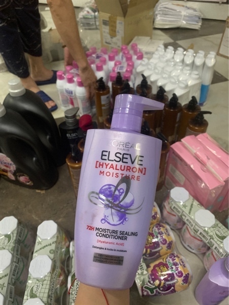  NK - Dầu xả cho da đầu khô L'Oreal Paris Elseve Hyaluron Moisture 375ml 