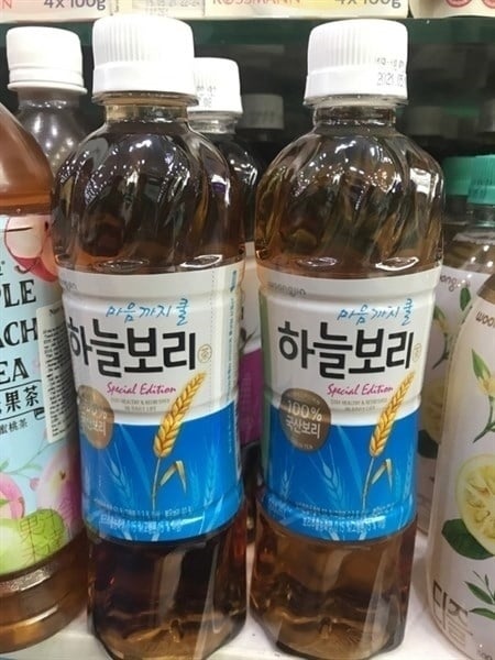  (S08/26) Trà lúa mạch wongjin 500ml 