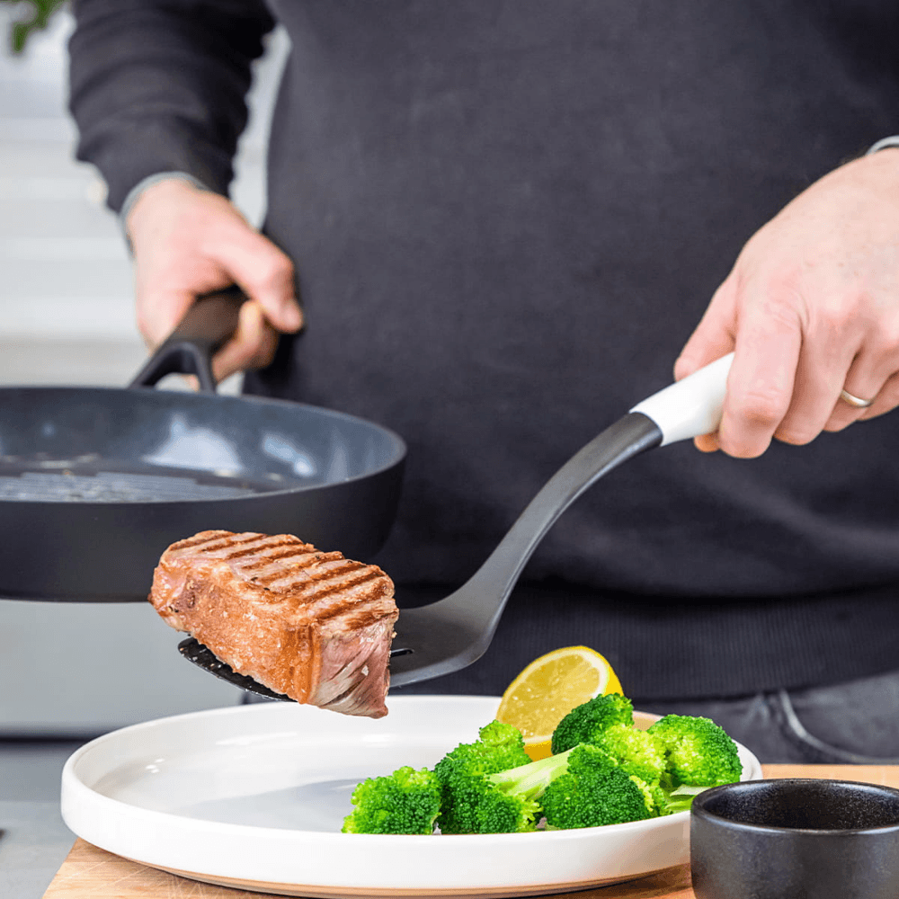 Xẻng lật có rãnh KitchenAid KCG002 nhiều màu