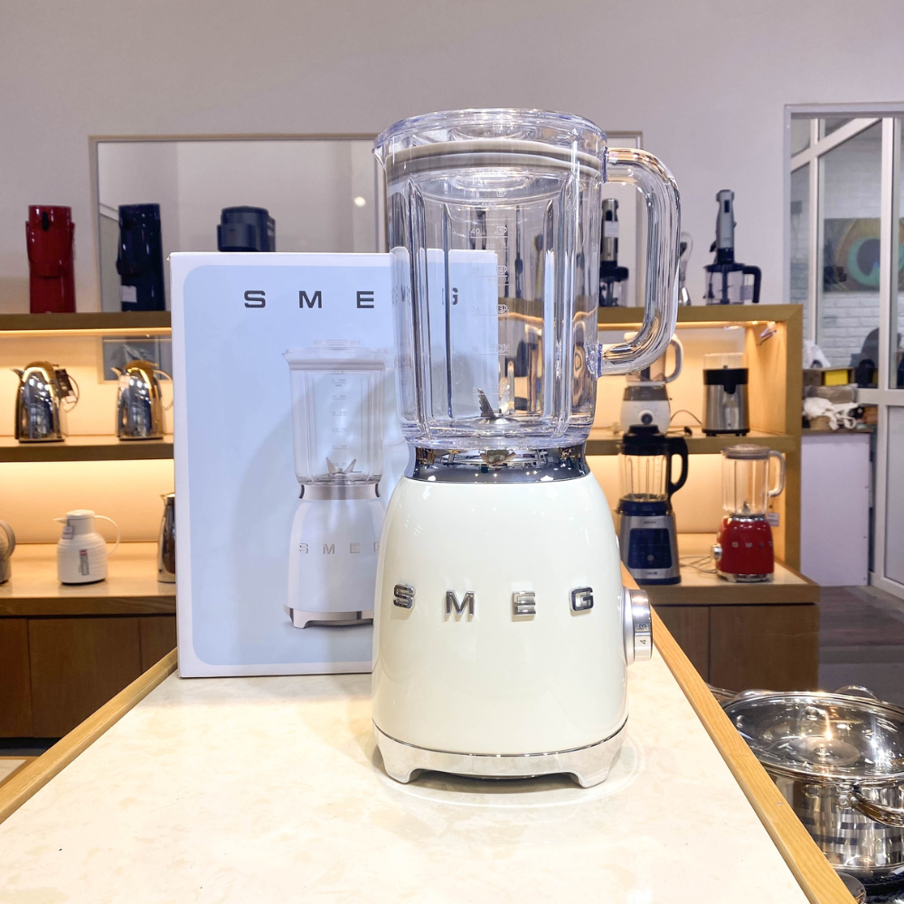 Máy xay sinh tố SMEG BLF03 nhiều màu