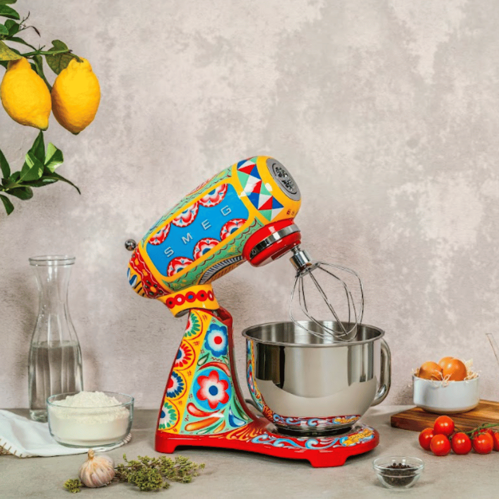 Máy trộn bột SMEG SMF03 nhiều màu