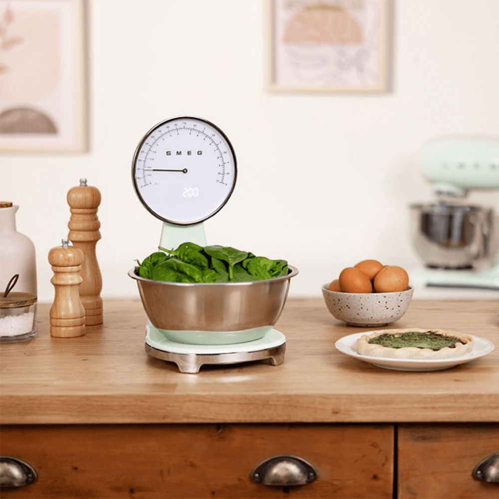 Cân nhà bếp đồng hồ số và điện tử SMEG KSF01